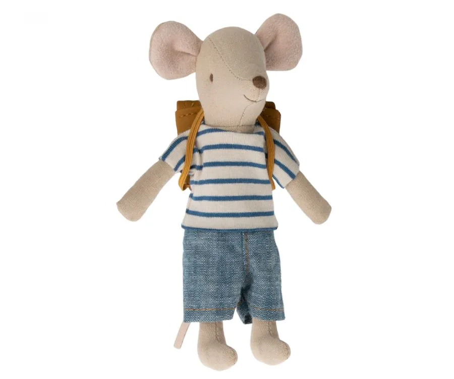 Clothes and bag, Big brother mouse