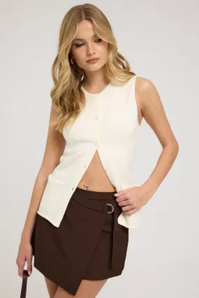 Perfect Stranger Buckle up Skort Choc