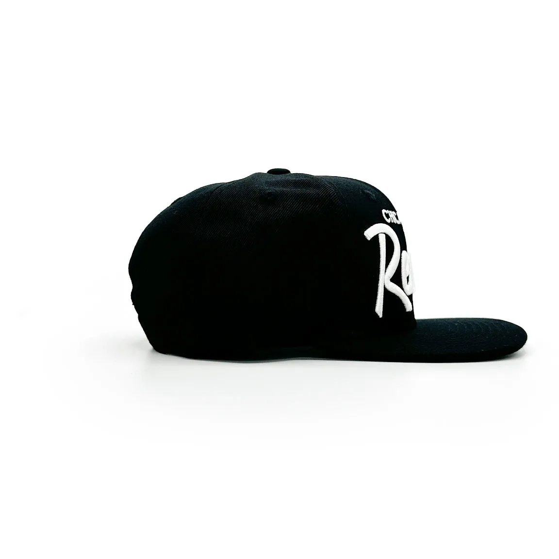 Relish Vintage Sports Script - Black and White